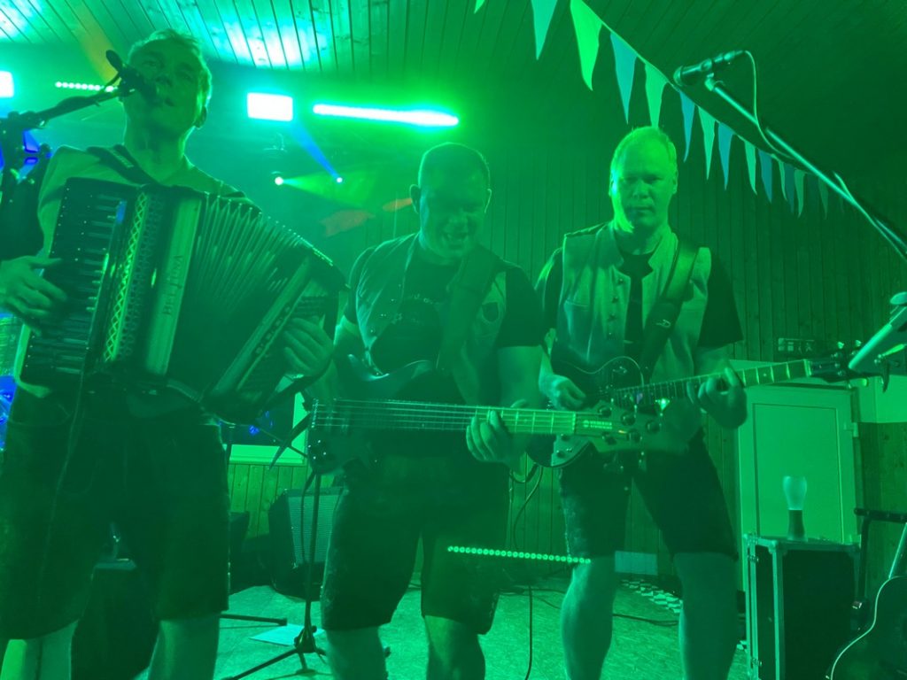 Bayern Stürmer Party Foto 05